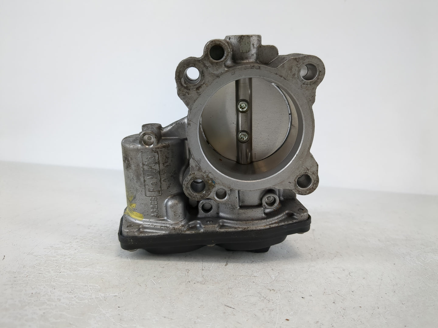2014-2020 Ford Fusion Throttle Body P/N:DS7G-9F991-BB Fits Fits 2014 2015 2016 2017 2018 2019 2020 OEM Used Auto Parts - Oem
