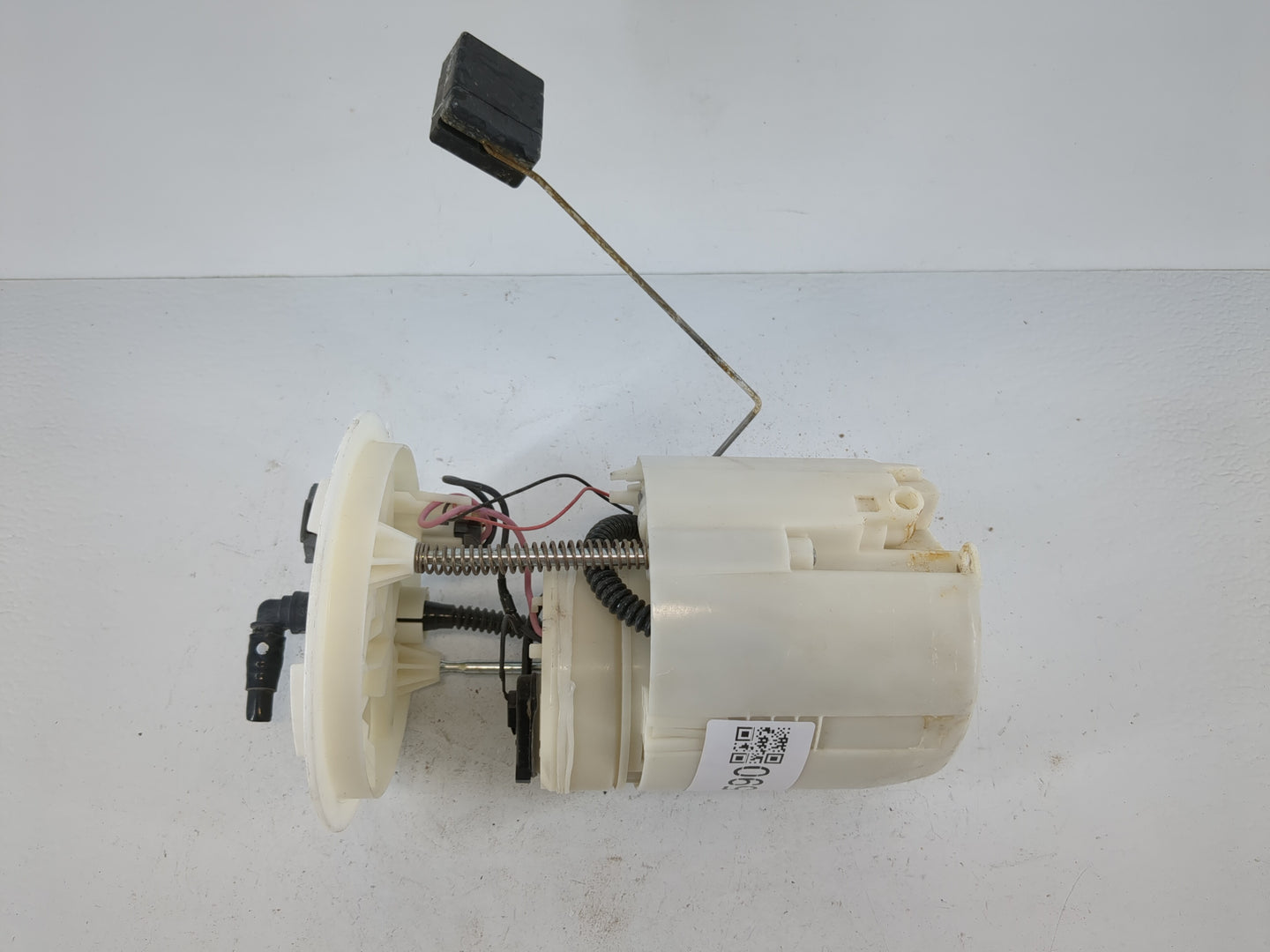 2013-2020 Ford Fusion Electrical Gas Fuel Pump Assembly - Oemusedautoparts1.com