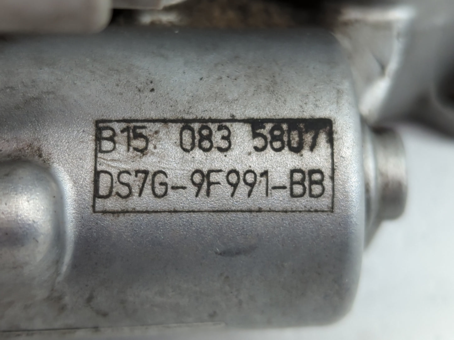 2014-2020 Ford Fusion Throttle Body P/N:DS7G-9F991-BB DS7G-9F991-CA Fits Fits 2014 2015 2016 2017 2018 2019 2020 OEM Used Au