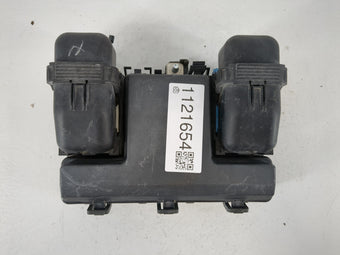 compare product 2015-2016 Ford Fusion Fusebox Fuse Box Panel Relay Module P/N:FQ9T14A067AC_01 Fits Fits 2015 2016 OEM Used Auto Parts