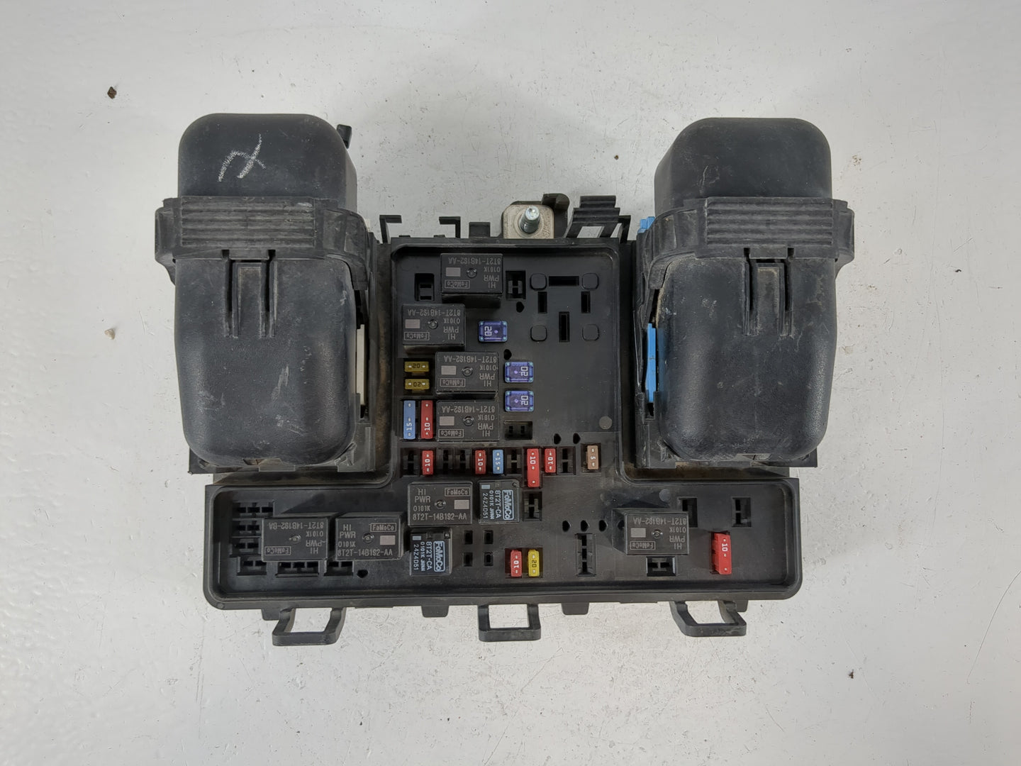 2015-2016 Ford Fusion Fusebox Fuse Box Panel Relay Module P/N:FQ9T14A067AC_01 Fits Fits 2015 2016 OEM Used Auto Parts - Oemu
