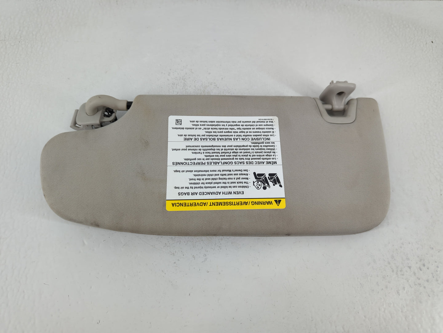 2015-2016 Ford Fusion Sun Visor Shade Replacement Passenger Right Mirror Fits Fits 2015 2016 OEM Used Auto Parts - Oemusedau
