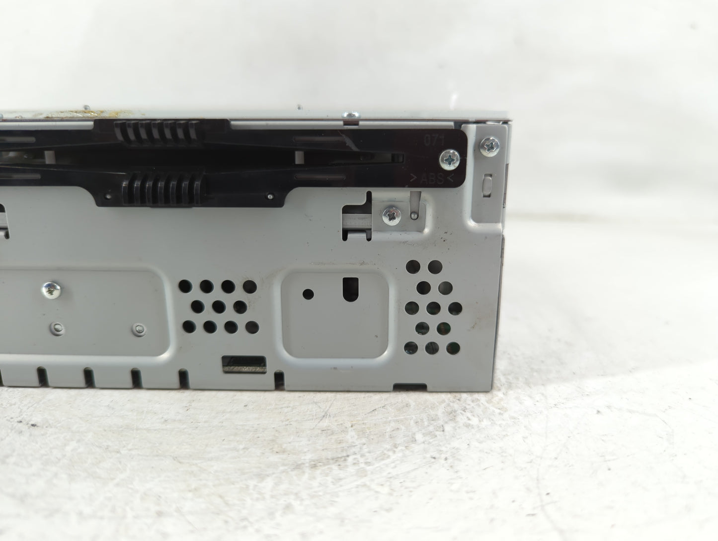 2016-2020 Ford Fusion Radio AM FM Cd Player Receiver Replacement Fits Fits 2016 2017 2018 2019 2020 OEM Used Auto Parts - Oe