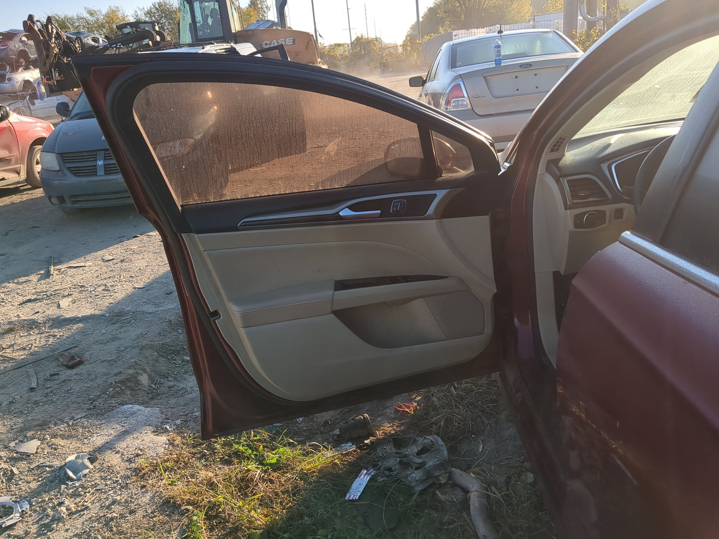 2013-2020 Ford Fusion Driver Front Door Oem 1197944 - Oemusedautoparts1.com