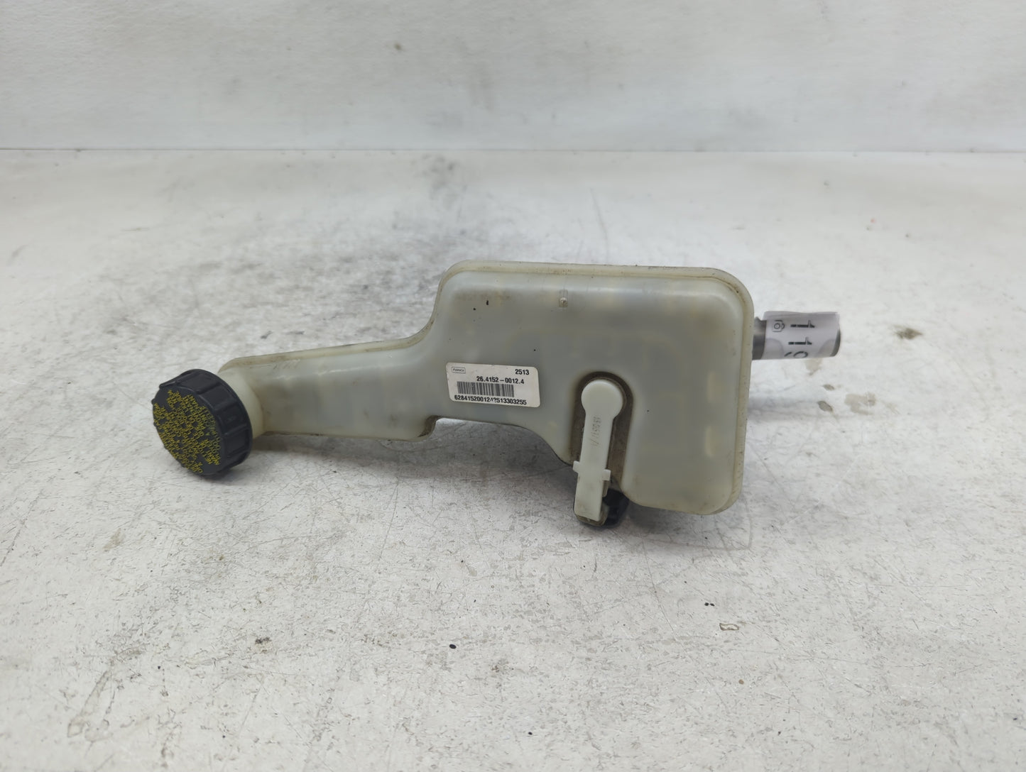 2013-2016 Ford Fusion Brake Master Cylinder - Oemusedautoparts1.com