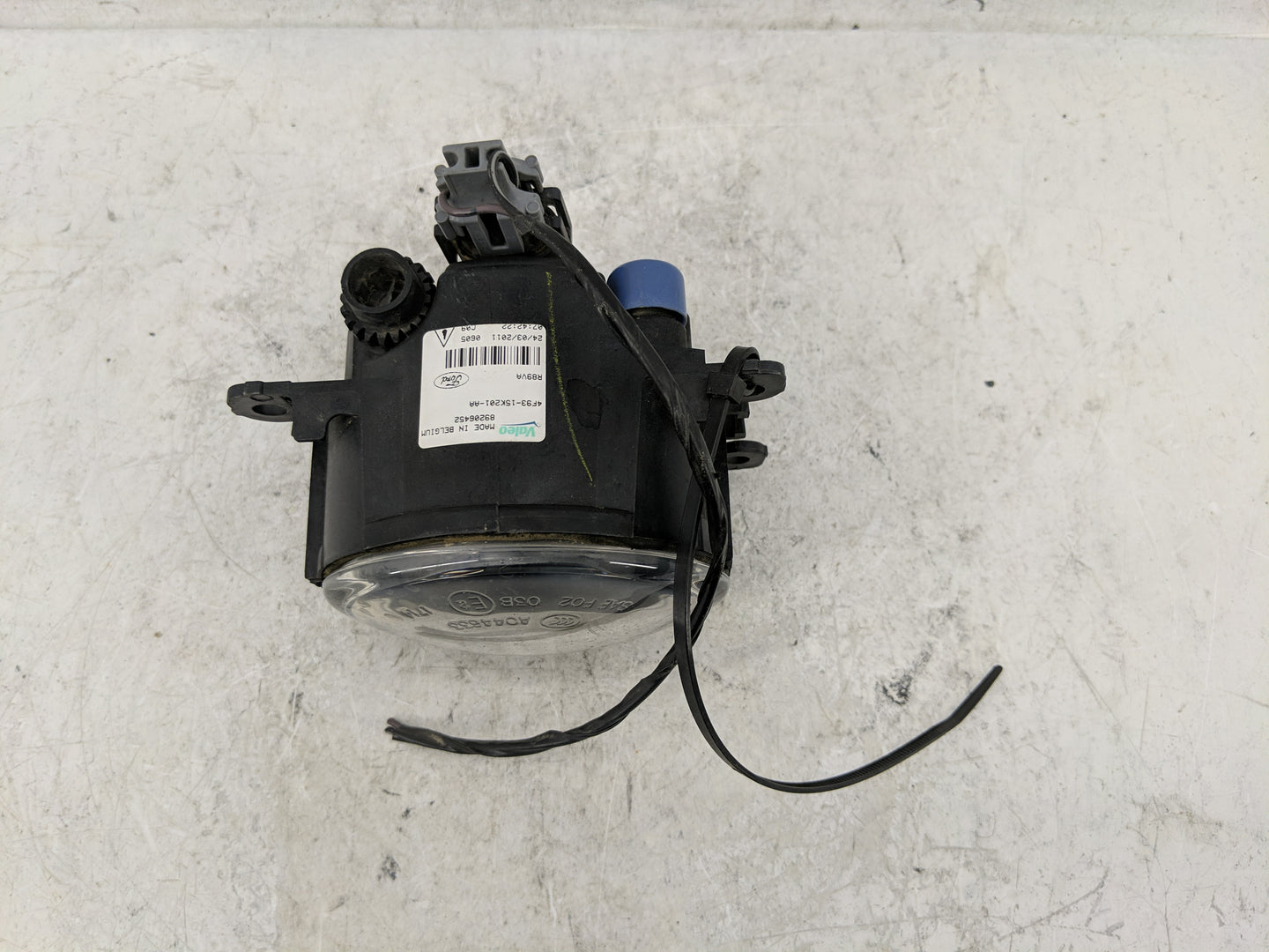 2013-2016 Ford Fusion Driver Left Oem Front Light Lamp - Oemusedautoparts1.com