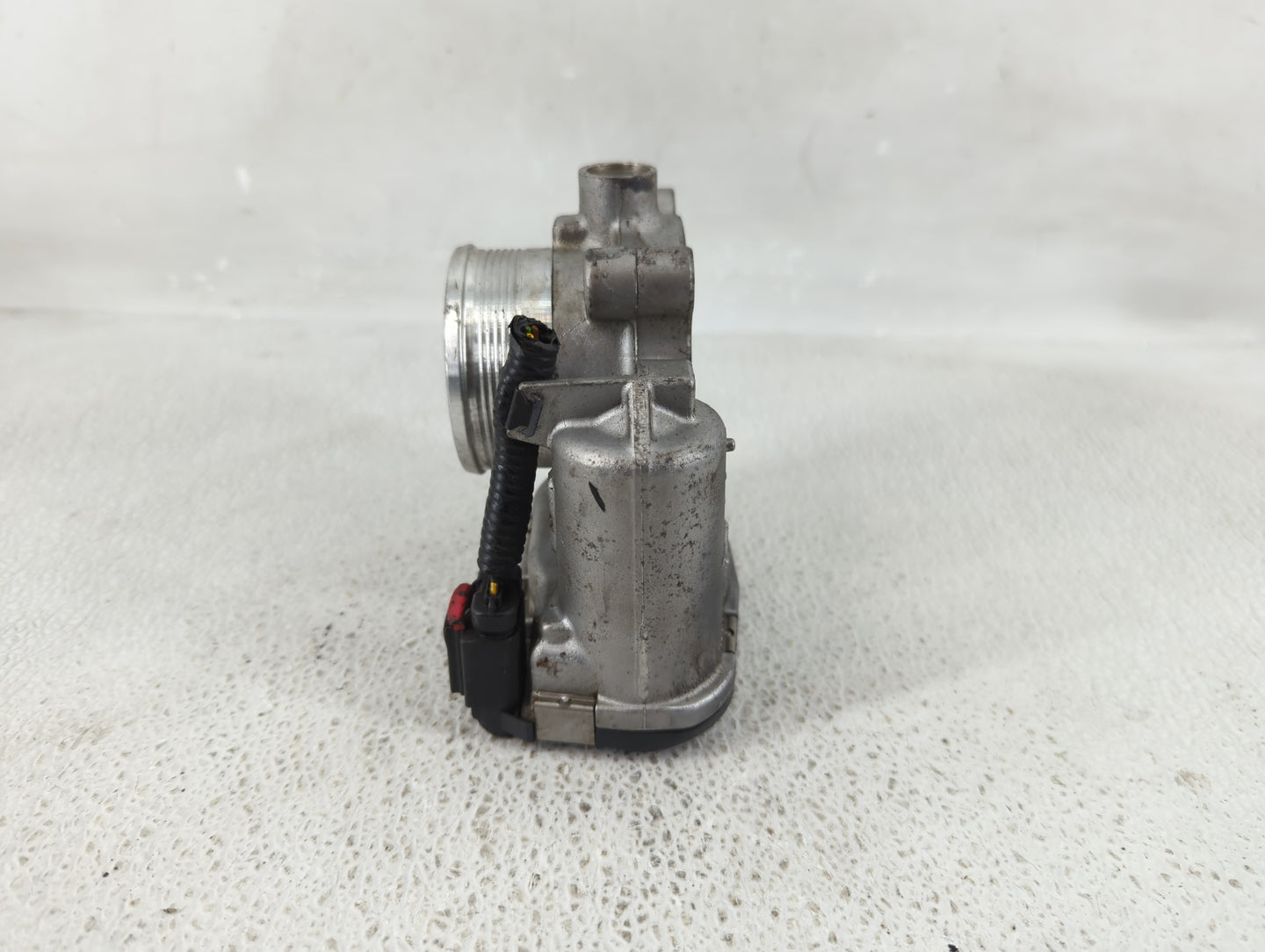 2014-2020 Ford Fusion Throttle Body P/N:DS7E-9F991-BB Fits Fits 2014 2015 2016 2017 2018 2019 2020 2021 2022 OEM Used Auto P