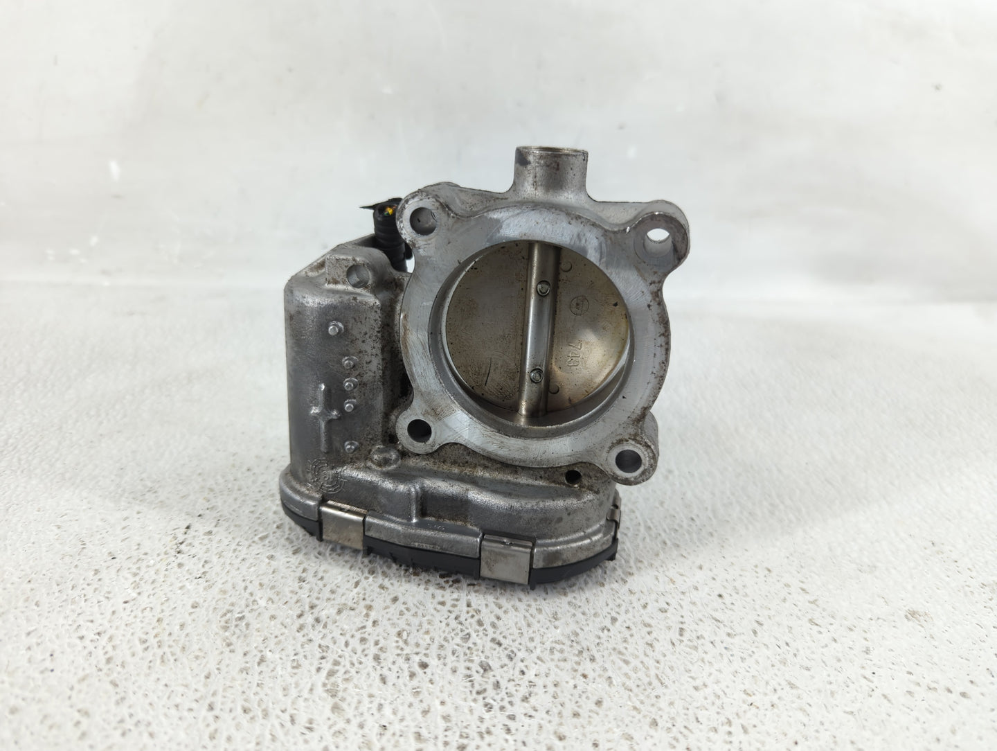 2014-2020 Ford Fusion Throttle Body P/N:DS7E-9F991-BB Fits Fits 2014 2015 2016 2017 2018 2019 2020 2021 2022 OEM Used Auto P