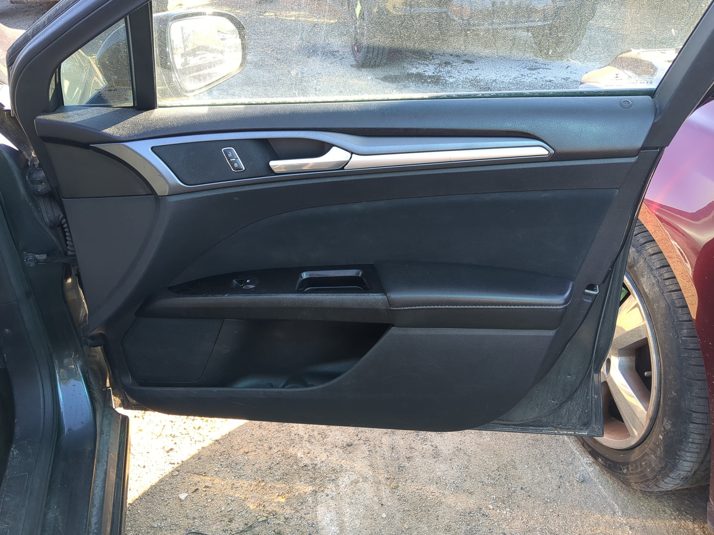 2016 Ford Fusion Front Right Passenger Interior Door Panel Trim - Oemusedautoparts1.com