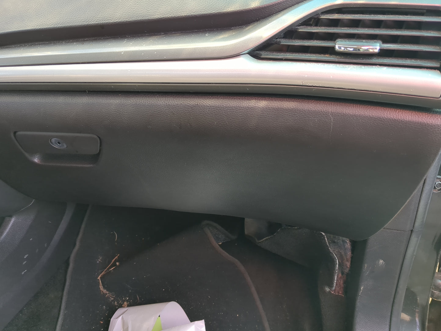 2016 Ford Fusion Passenger Glove Box Door Storage Compartment - Oemusedautoparts1.com