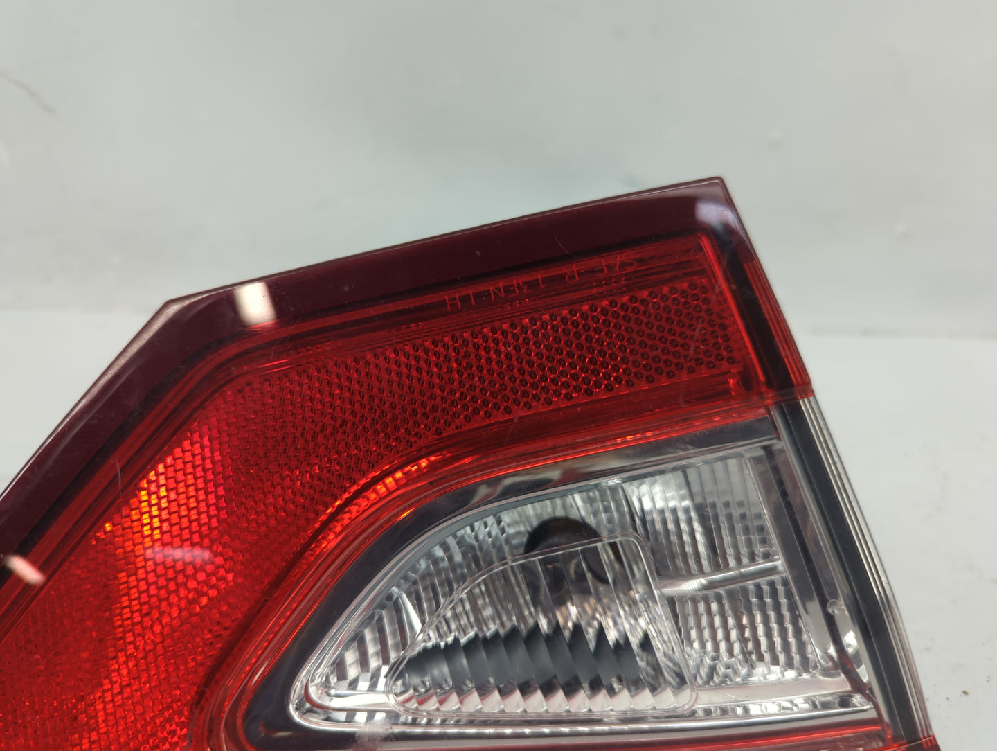 2013 Ford Fusion Driver Left Side Tail Light Taillight Deck Lid Mounted - Oemusedautoparts1.com