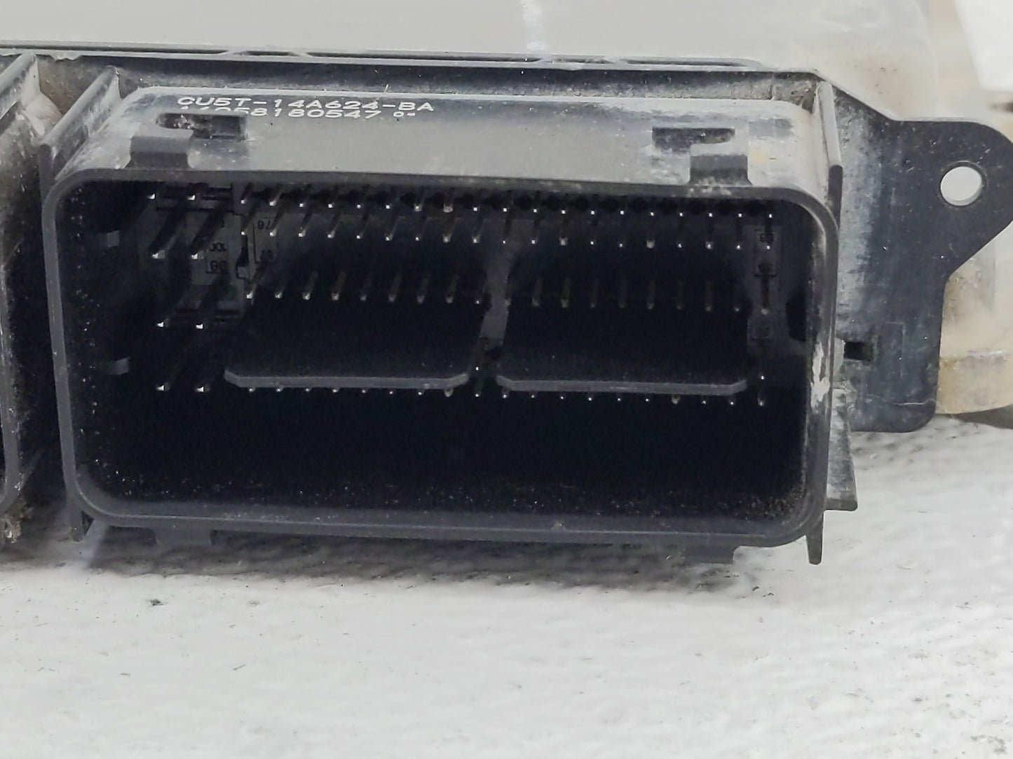 2016 Ford Fusion PCM Engine Control Computer ECU ECM PCU OEM P/N:0 261 S17 153 GS7A-12A650-JD Fits OEM Used Auto Parts - Oem
