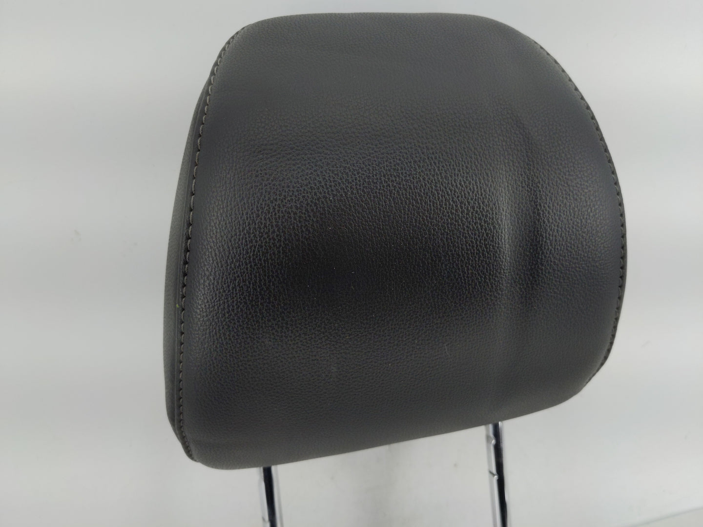 2016 Ford Fusion Headrest Head Rest Front Driver Passenger Seat Fits Fits 1999 2000 2001 2002 OEM Used Auto Parts - Oemuseda