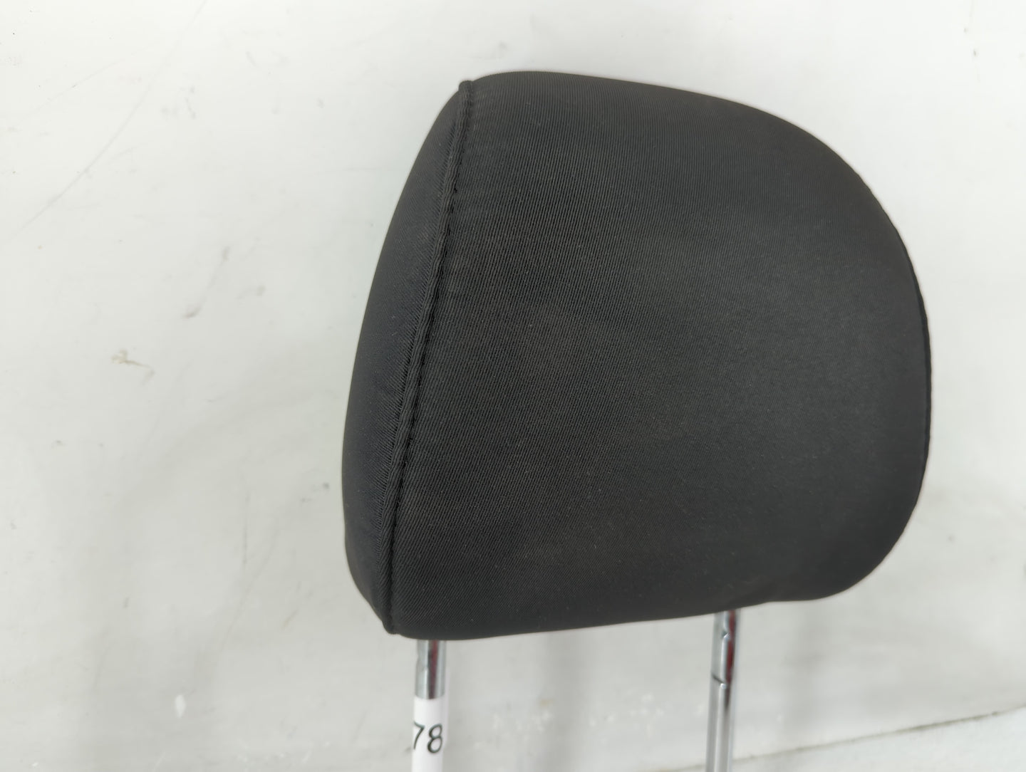 2016 Ford Fusion Headrest Head Rest Rear Seat Fits Fits 1999 2000 2001 2002 OEM Used Auto Parts - Oemusedautoparts1.com