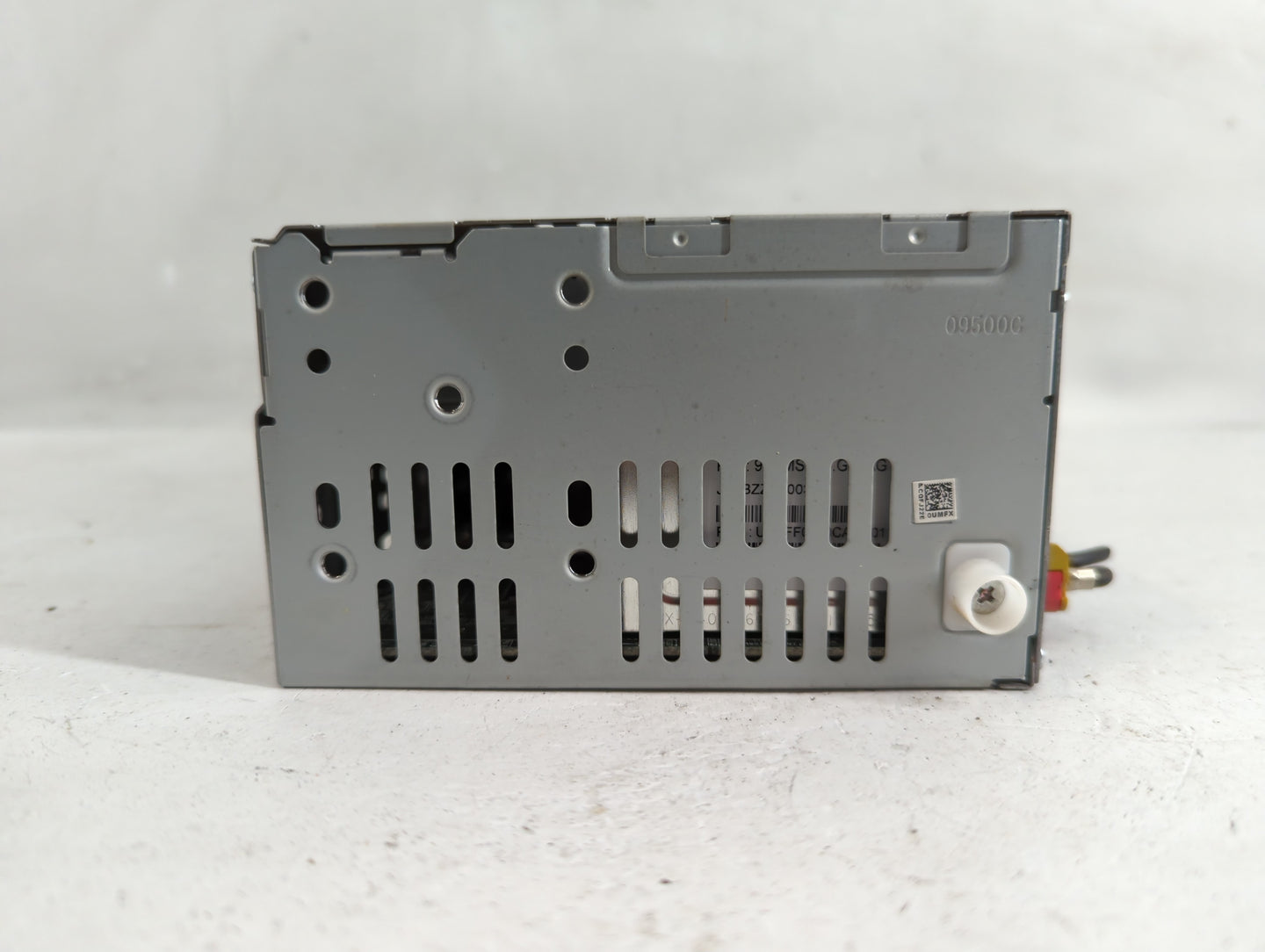 2016 Ford Fusion Radio AM FM Cd Player Receiver Replacement P/N:CQ-FJ22E0UMF Fits OEM Used Auto Parts - Oemusedautoparts1.co