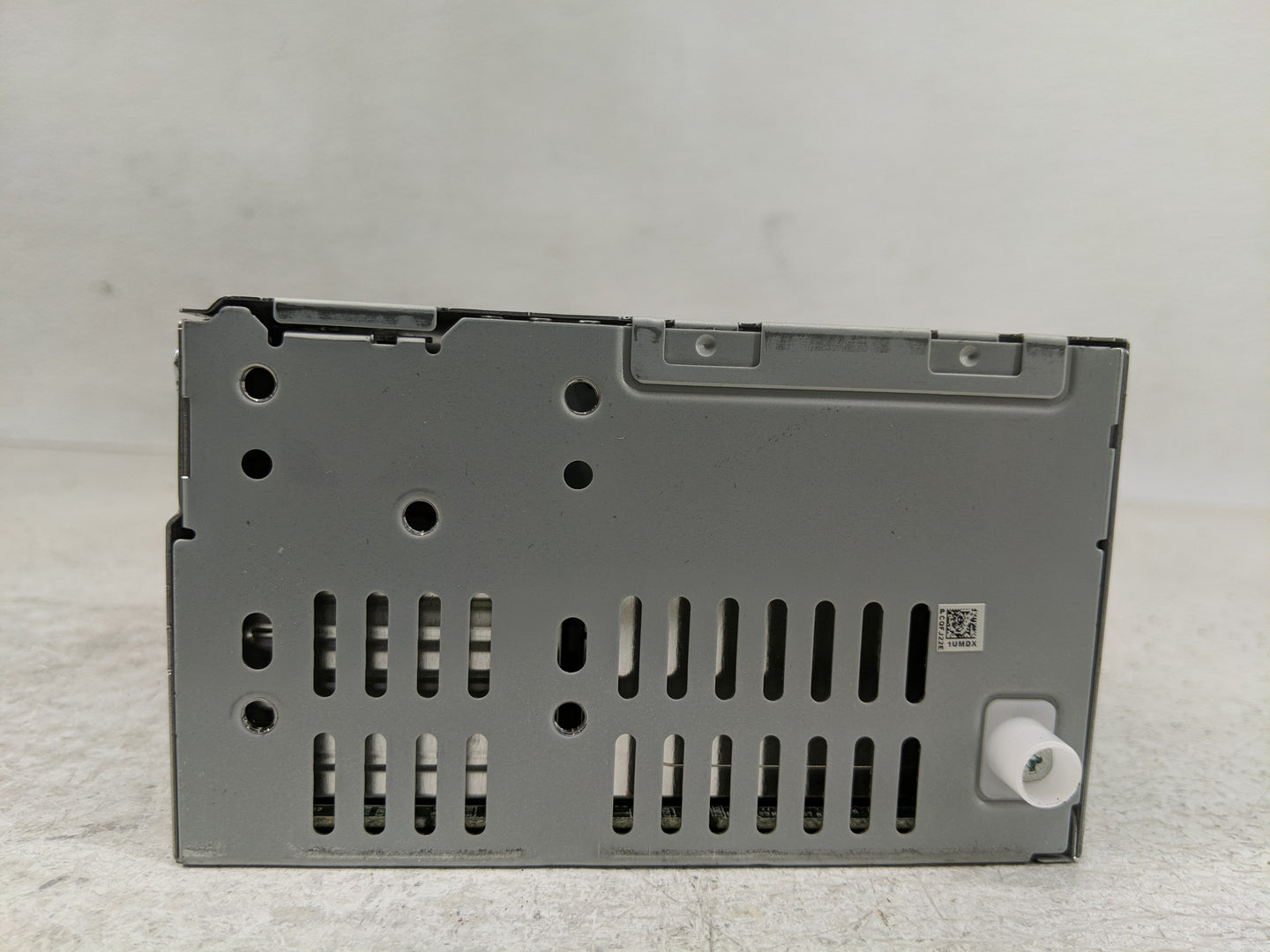 2015-2016 Ford Fusion Radio AM FM Cd Player Receiver Replacement P/N:DS7T-19C107-CM Fits Fits 2015 2016 OEM Used Auto Parts 