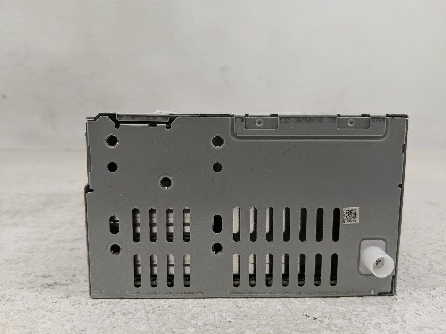 2015-2016 Ford Fusion Radio AM FM Cd Player Receiver Replacement P/N:DS7T-19C107-CM Fits Fits 2015 2016 OEM Used Auto Parts 