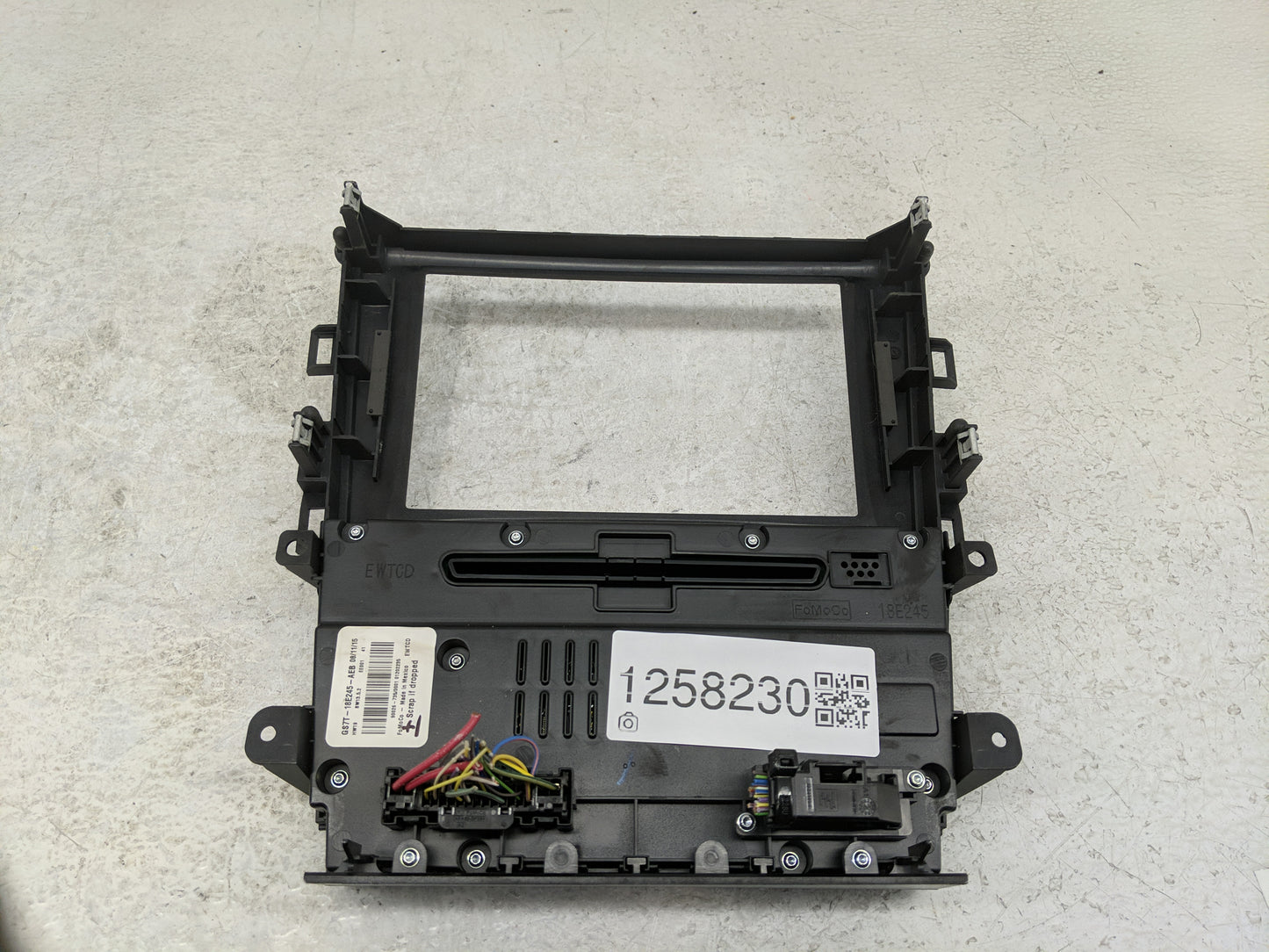 2016-2020 Ford Fusion Radio Control Panel - Oemusedautoparts1.com
