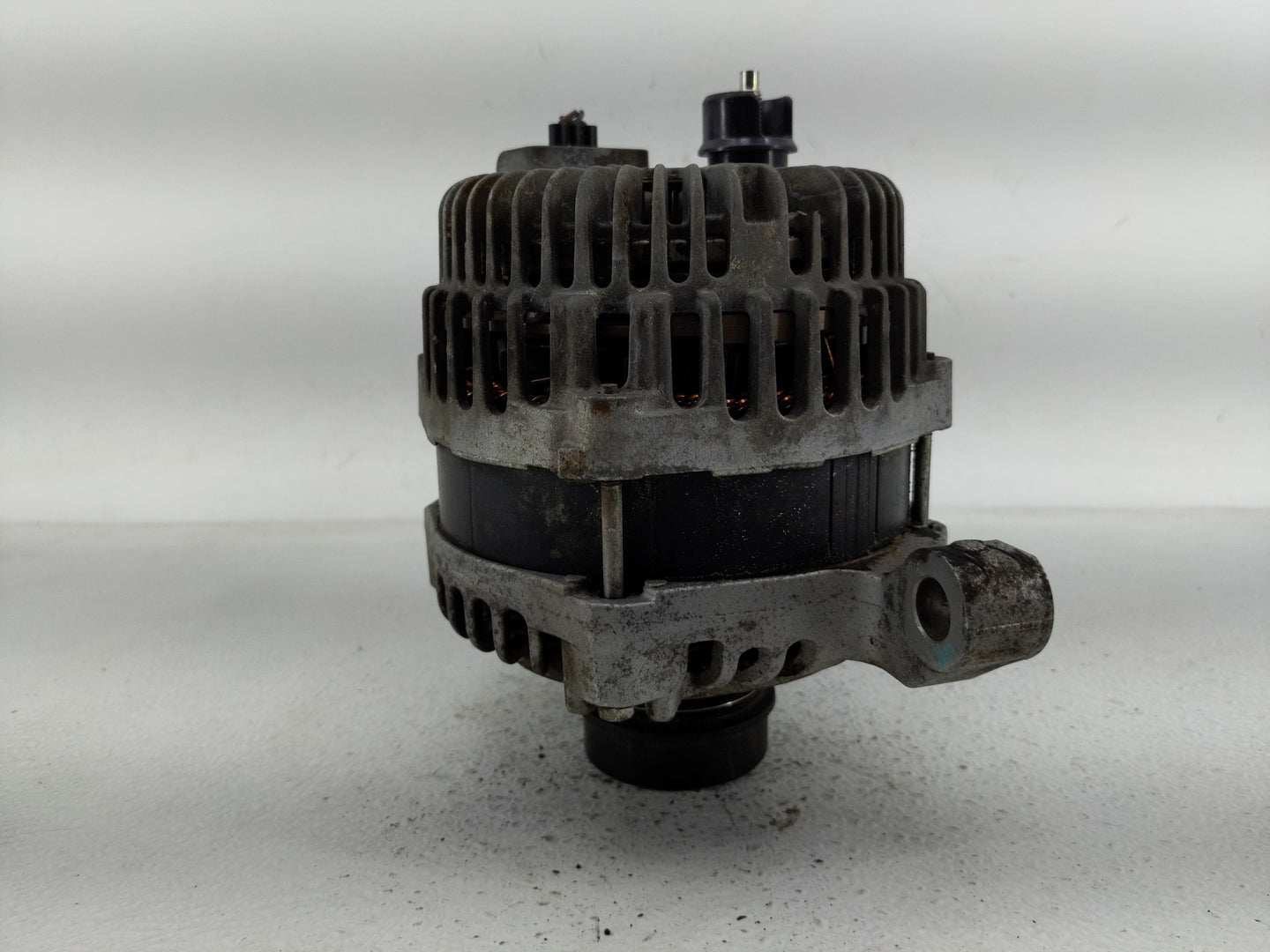 2013-2020 Ford Fusion Alternator Replacement Generator Charging Assembly Engine OEM Fits OEM Used Auto Parts - Oemusedautopa
