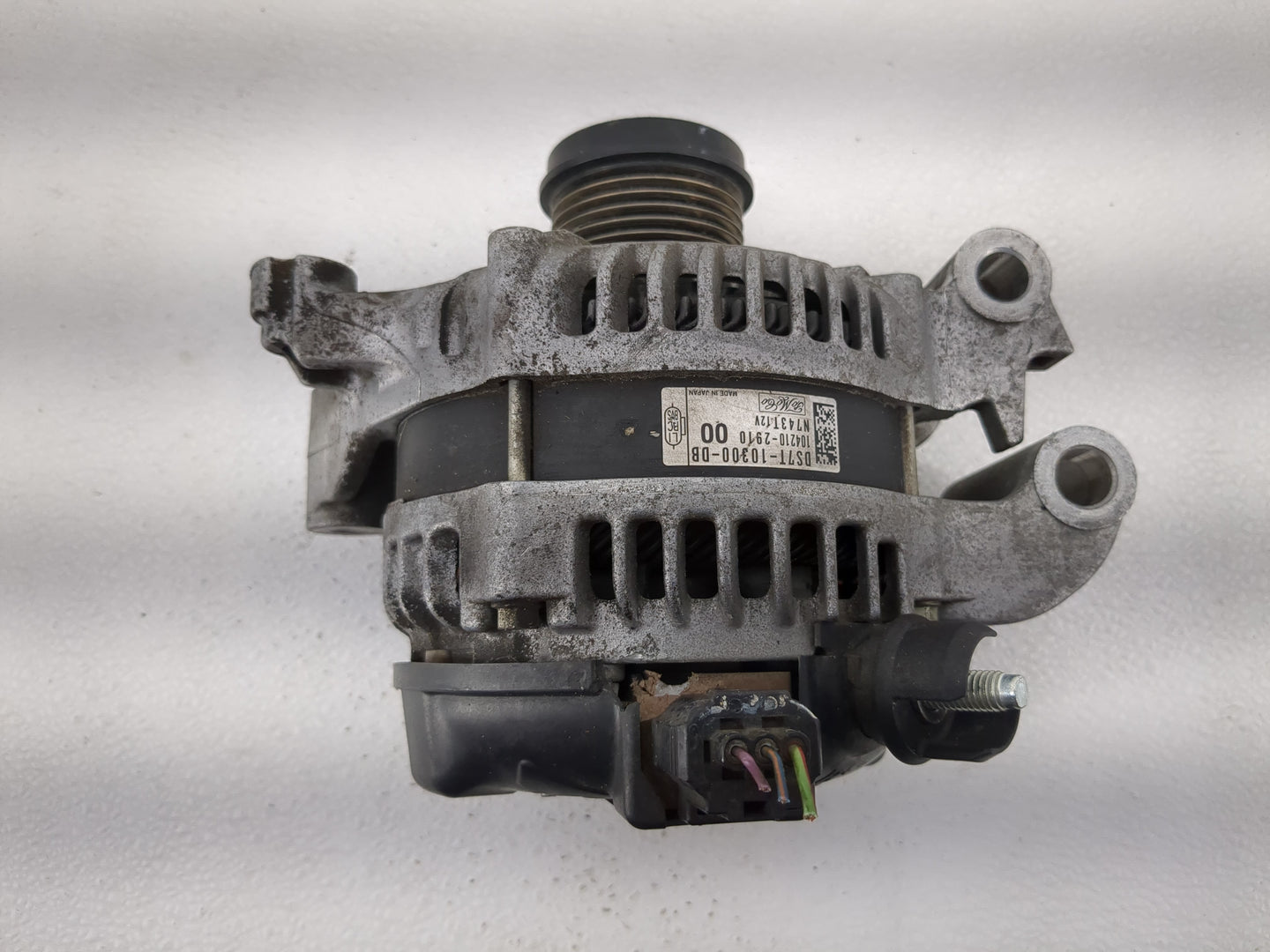 2016-2020 Ford Fusion Alternator Replacement Generator Charging Assembly Engine OEM P/N:104210-2910 DS7T-10300-DB Fits OEM U