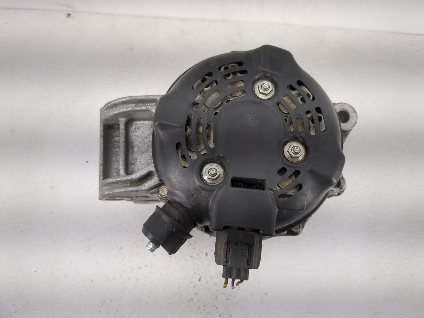 2016-2020 Ford Fusion Alternator Replacement Generator Charging Assembly Engine OEM P/N:104210-2910 DS7T-10300-DB Fits OEM U