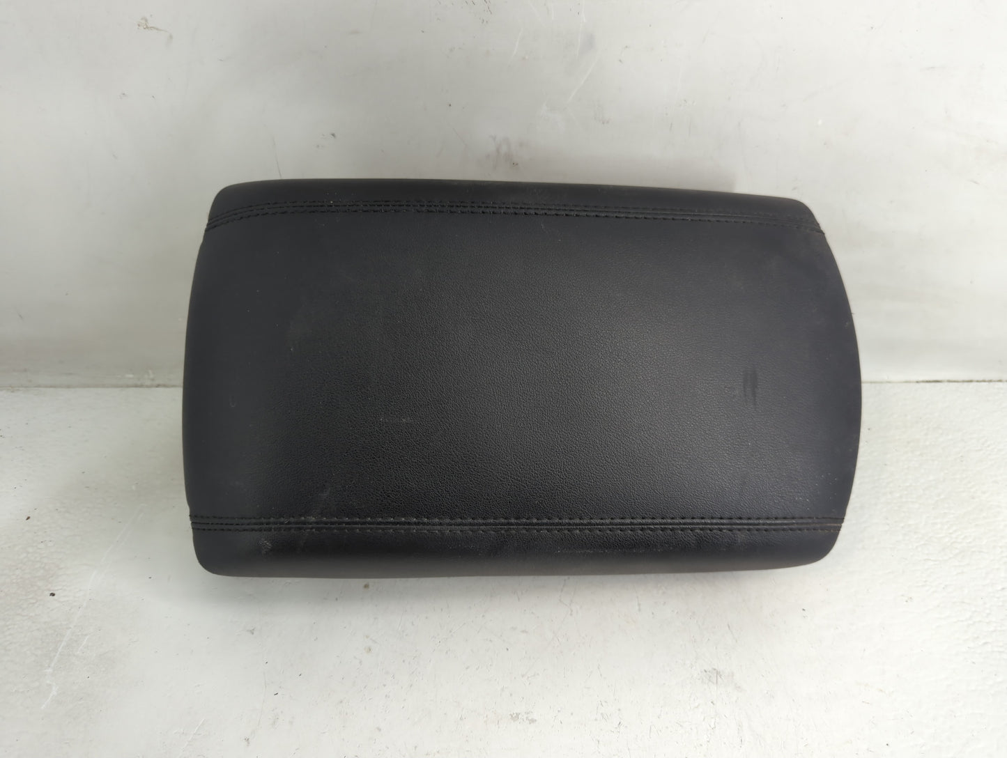 2016 Ford Fusion Center Console Armrest Cover Lid Fits OEM Used Auto Parts - Oemusedautoparts1.com