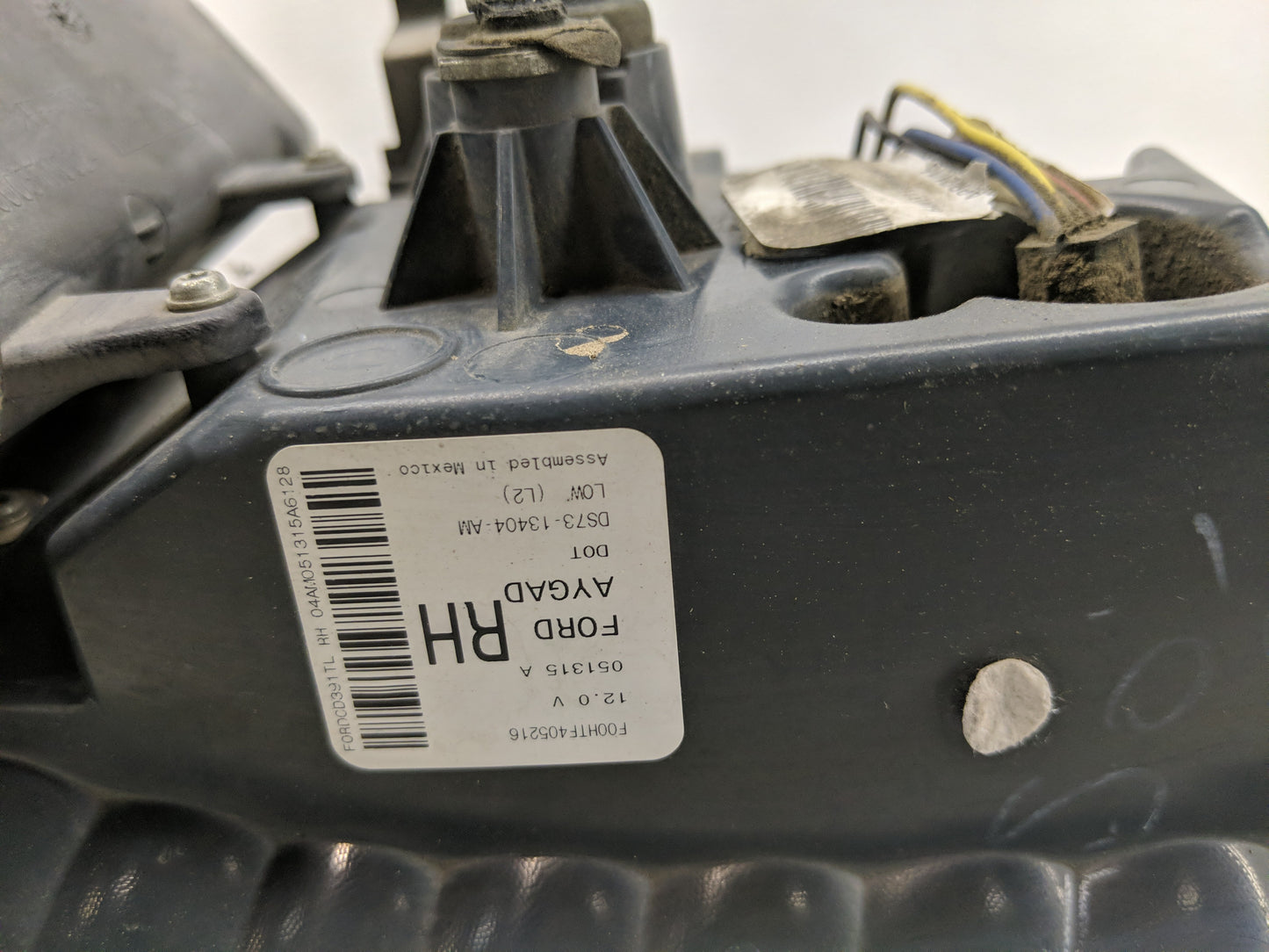 2013-2016 Ford Fusion Tail Light Assembly Passenger Right OEM Fits Fits 2013 2014 2015 2016 OEM Used Auto Parts - Oemusedaut