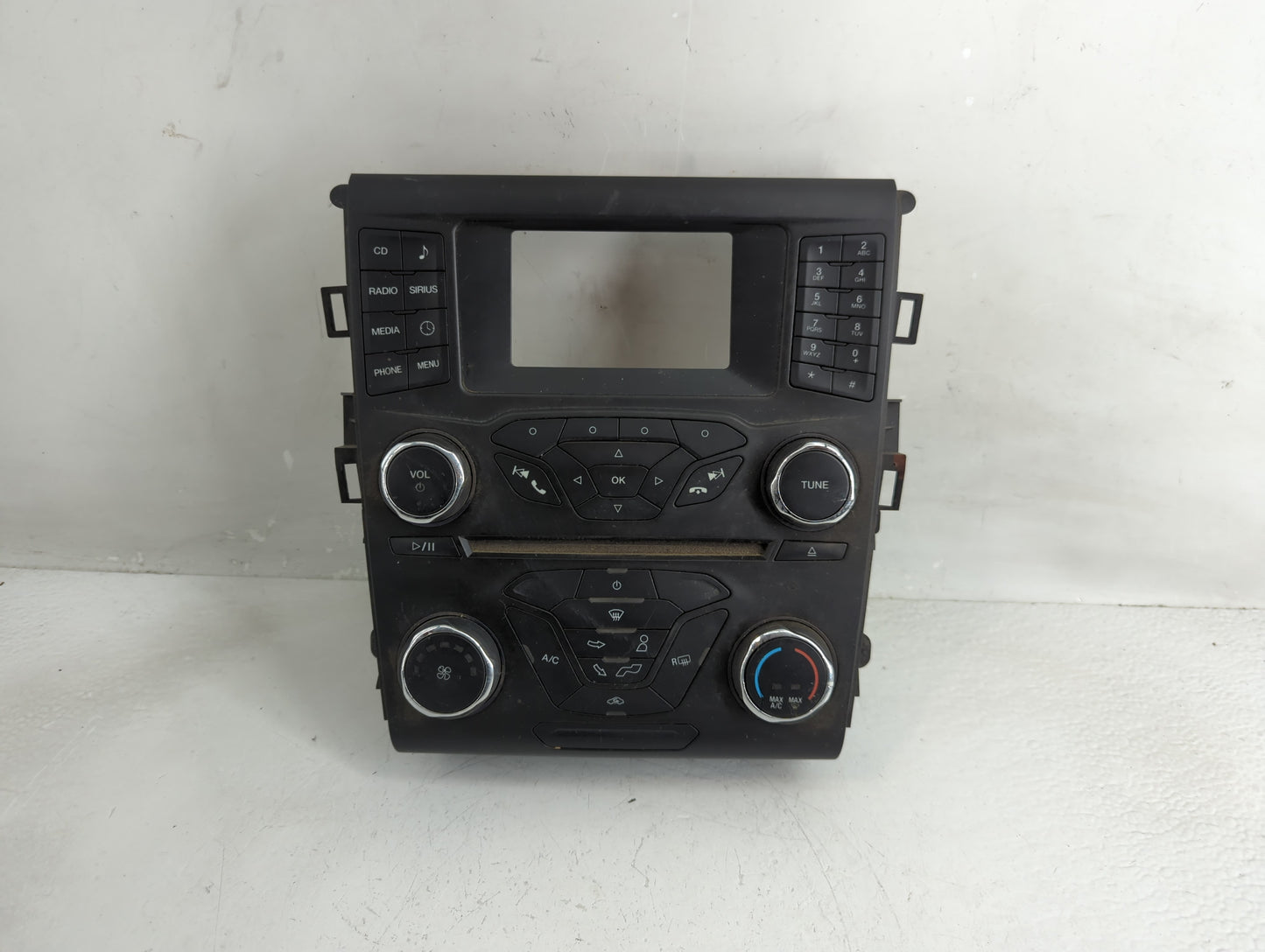 2016 Ford Fusion Radio AM FM Cd Player Receiver Replacement Fits OEM Used Auto Parts - Oemusedautoparts1.com