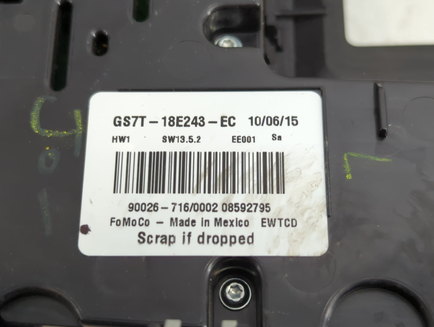 2016 Ford Fusion Radio AM FM Cd Player Receiver Replacement Fits OEM Used Auto Parts - Oemusedautoparts1.com