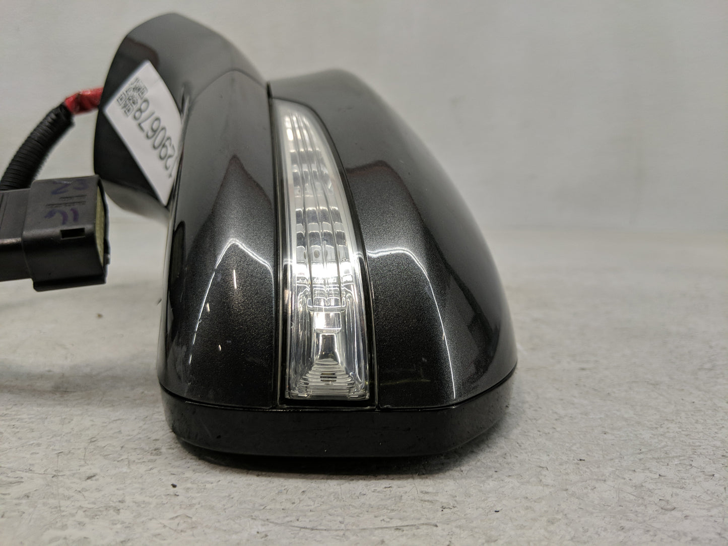 2015-2017 Ford Fusion Driver Side View Mirror - Left Door Mirror OEM Used - Oemusedautoparts1.com