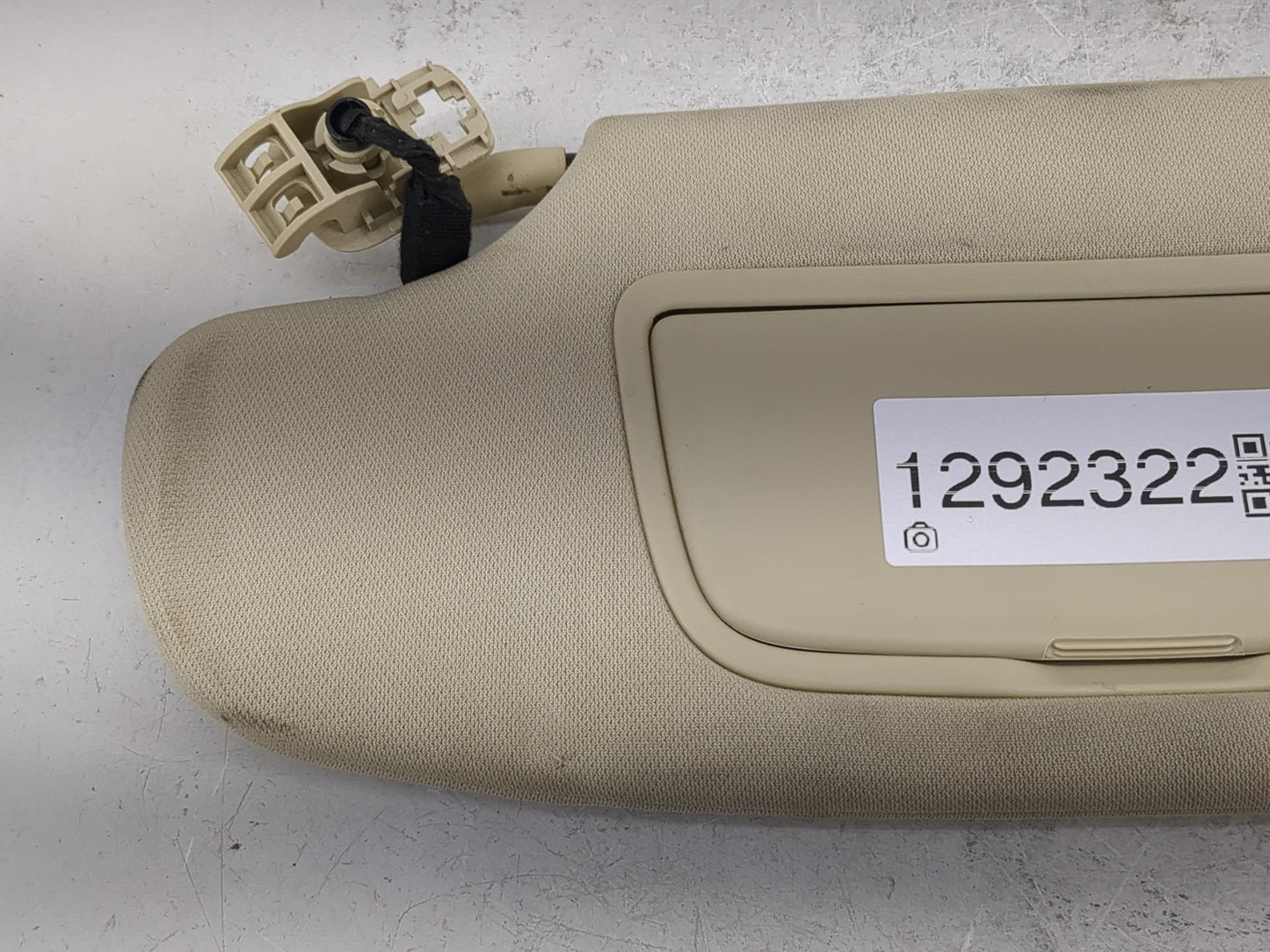 2015-2016 Ford Fusion Sun Visor Shade Replacement Driver Left Mirror Fits Fits 2015 2016 OEM Used Auto Parts - Oemusedautopa