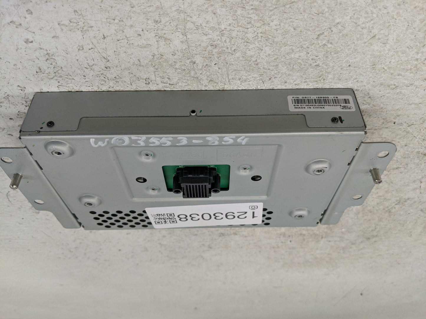 2013-2016 Ford Fusion Information Display Screen - Oemusedautoparts1.com