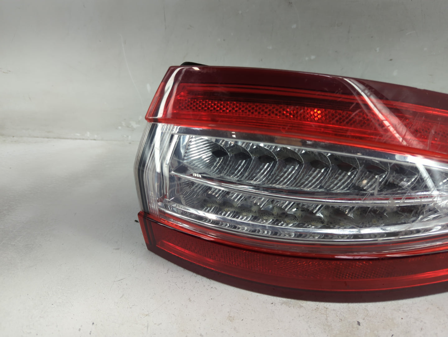 2013-2016 Ford Fusion Tail Light Assembly Passenger Right OEM P/N:DS73-13404-AL Fits Fits 2013 2014 2015 2016 OEM Used Auto 