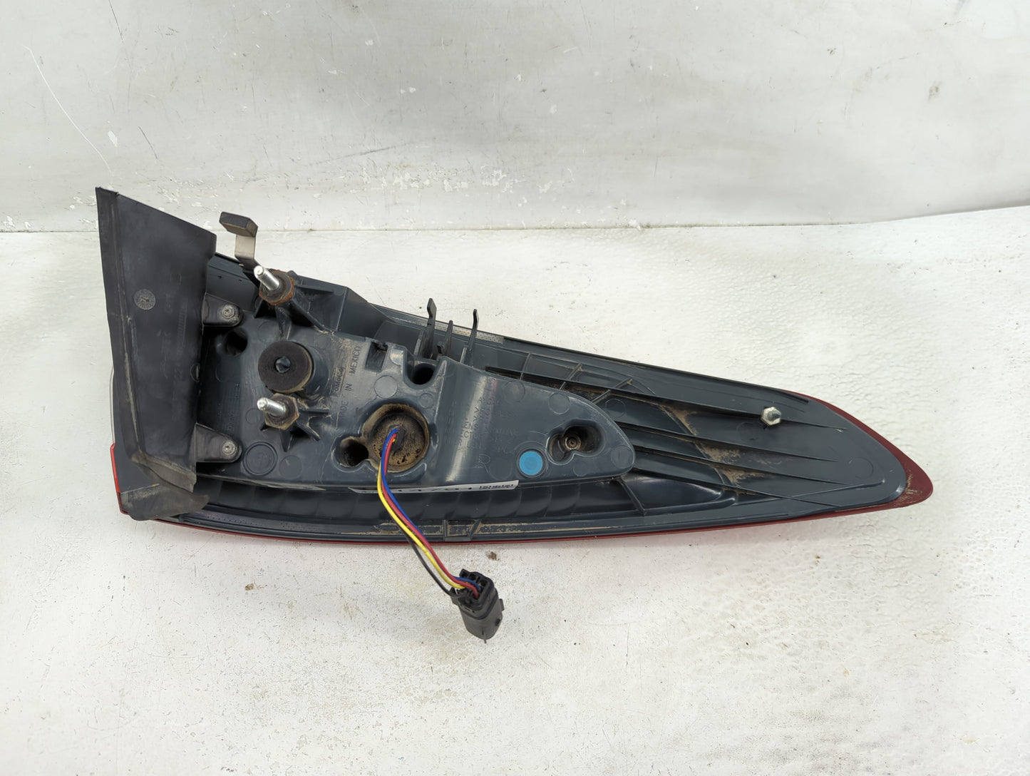 2013-2016 Ford Fusion Tail Light Assembly Passenger Right OEM P/N:DS73-13404-AL Fits Fits 2013 2014 2015 2016 OEM Used Auto 