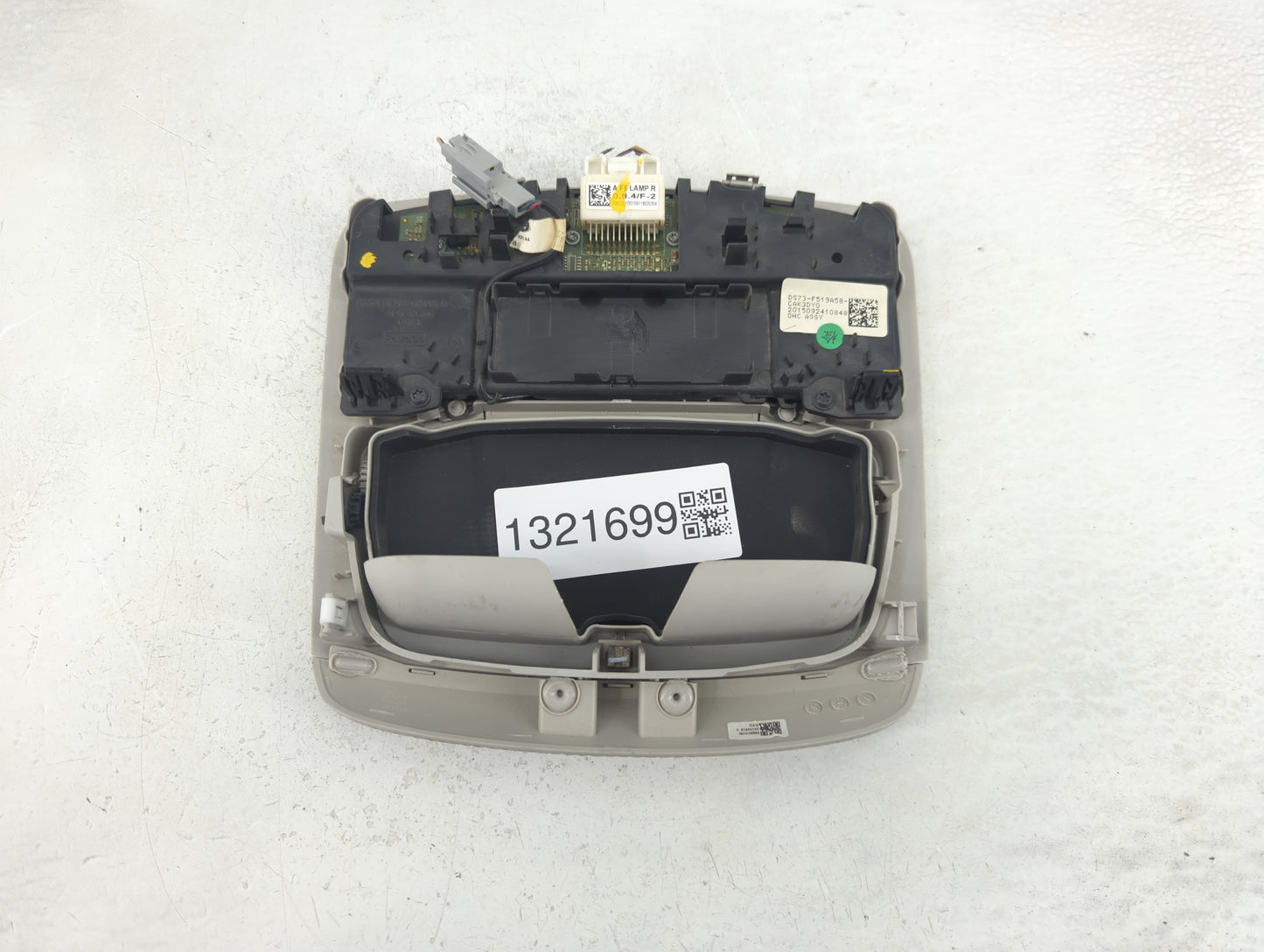 2016 Ford Fusion Overhead Roof Console - Oemusedautoparts1.com