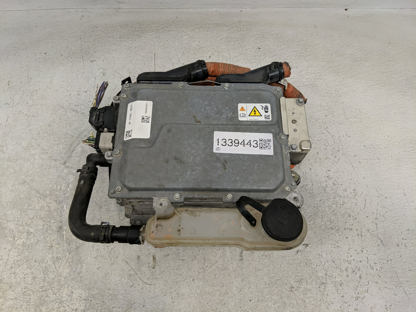 2013 Fusion Ac Dc Power Control Module Accessory Computer Power Inverter - Oemusedautoparts1.com