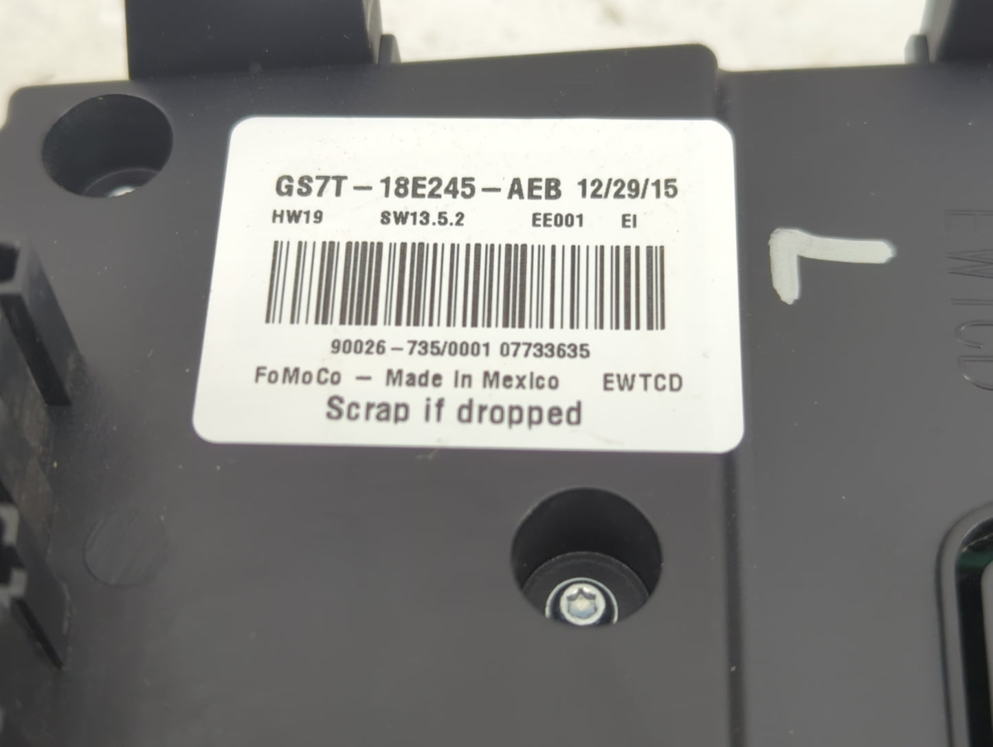 2016-2020 Ford Fusion Radio Control Panel - Oemusedautoparts1.com
