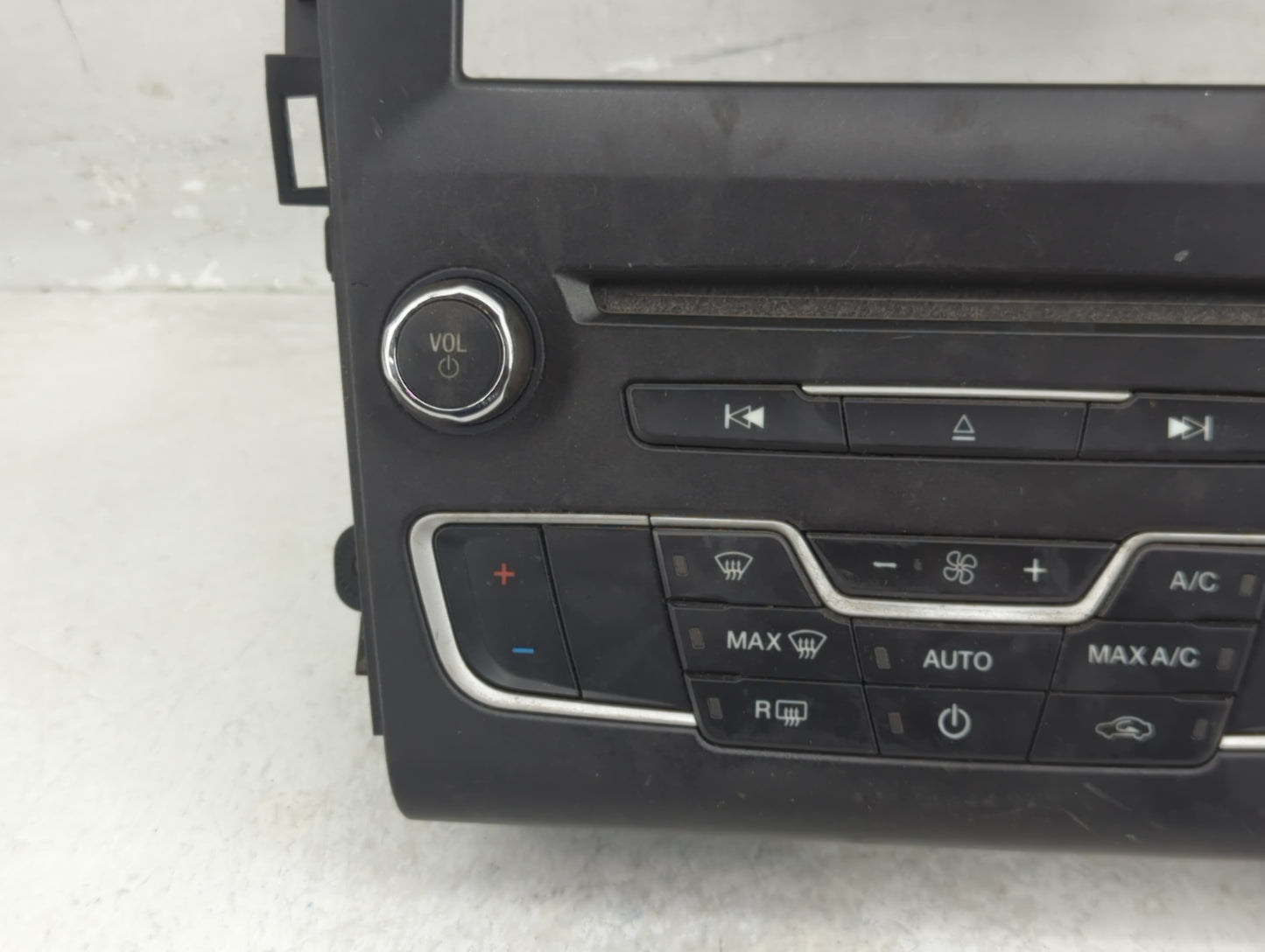 2016-2016 Ford Fusion Radio Control Panel - Oemusedautoparts1.com