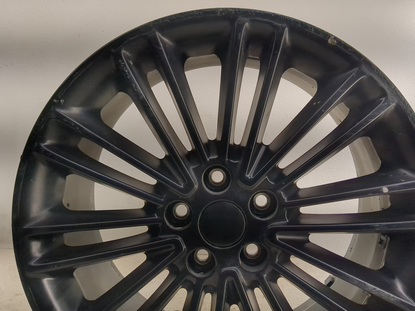 2013-2016 Ford Fusion Oem Wheel Rim 1356648 - Oemusedautoparts1.com