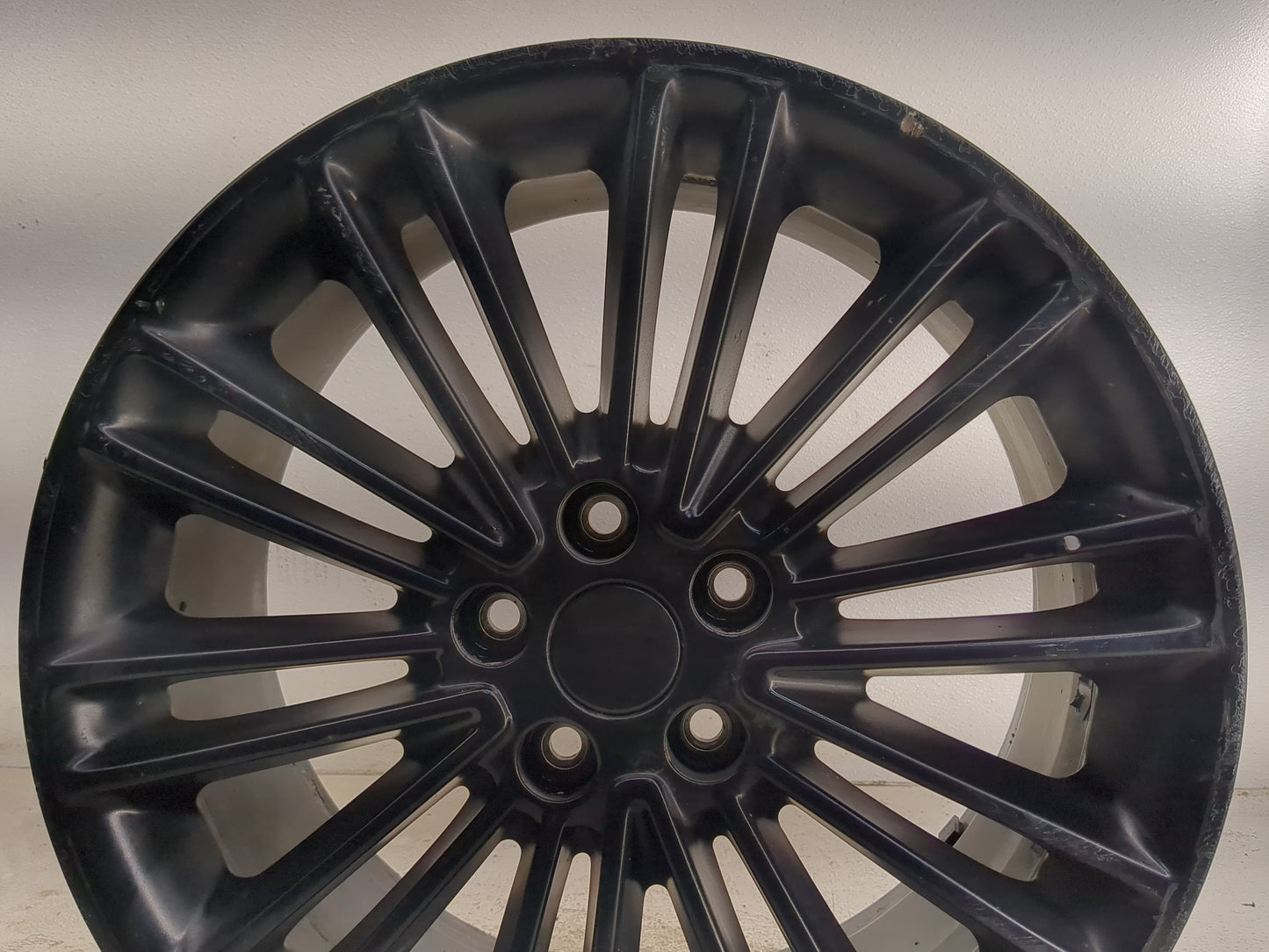 2013-2016 Ford Fusion Oem Wheel Rim 1356648 - Oemusedautoparts1.com