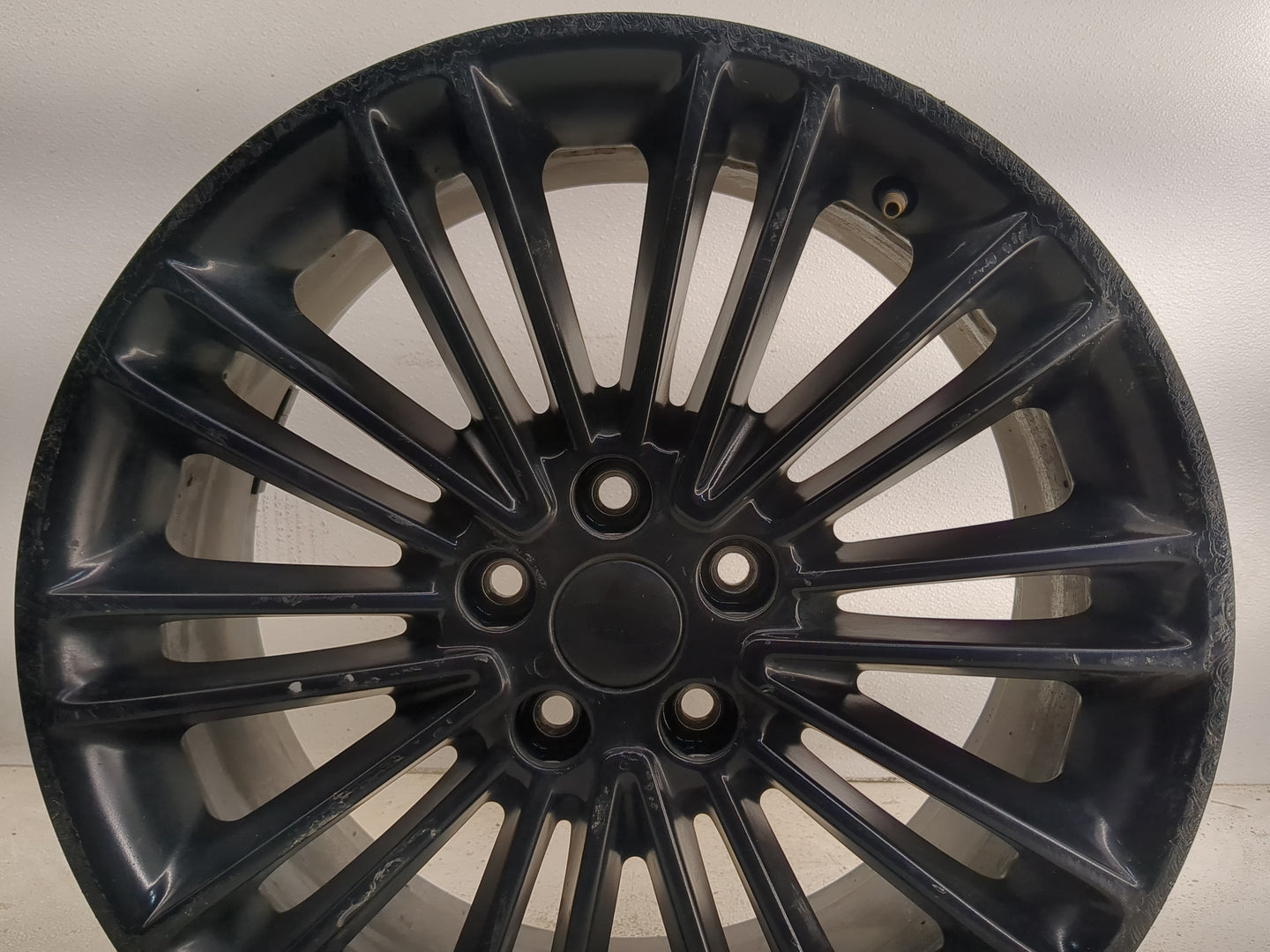 2013-2016 Ford Fusion Oem Wheel Rim 1356651 - Oemusedautoparts1.com