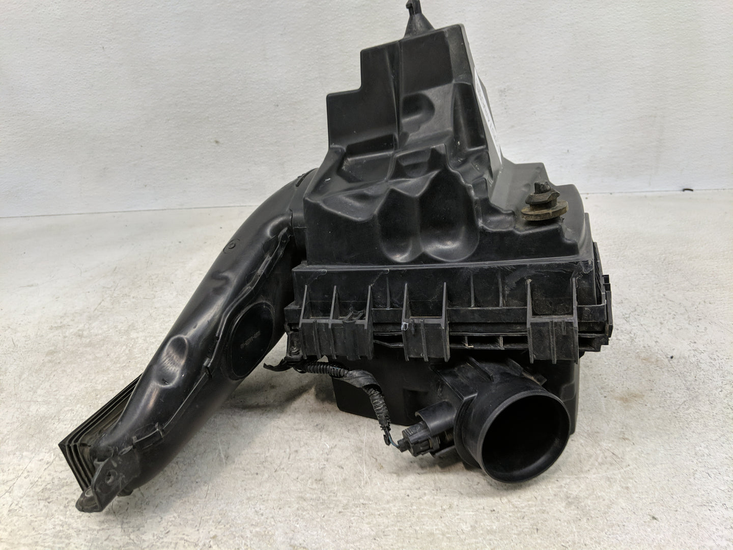 2014-2016 Ford Fusion Air Cleaner Intake-duct Hose Tube - Oemusedautoparts1.com