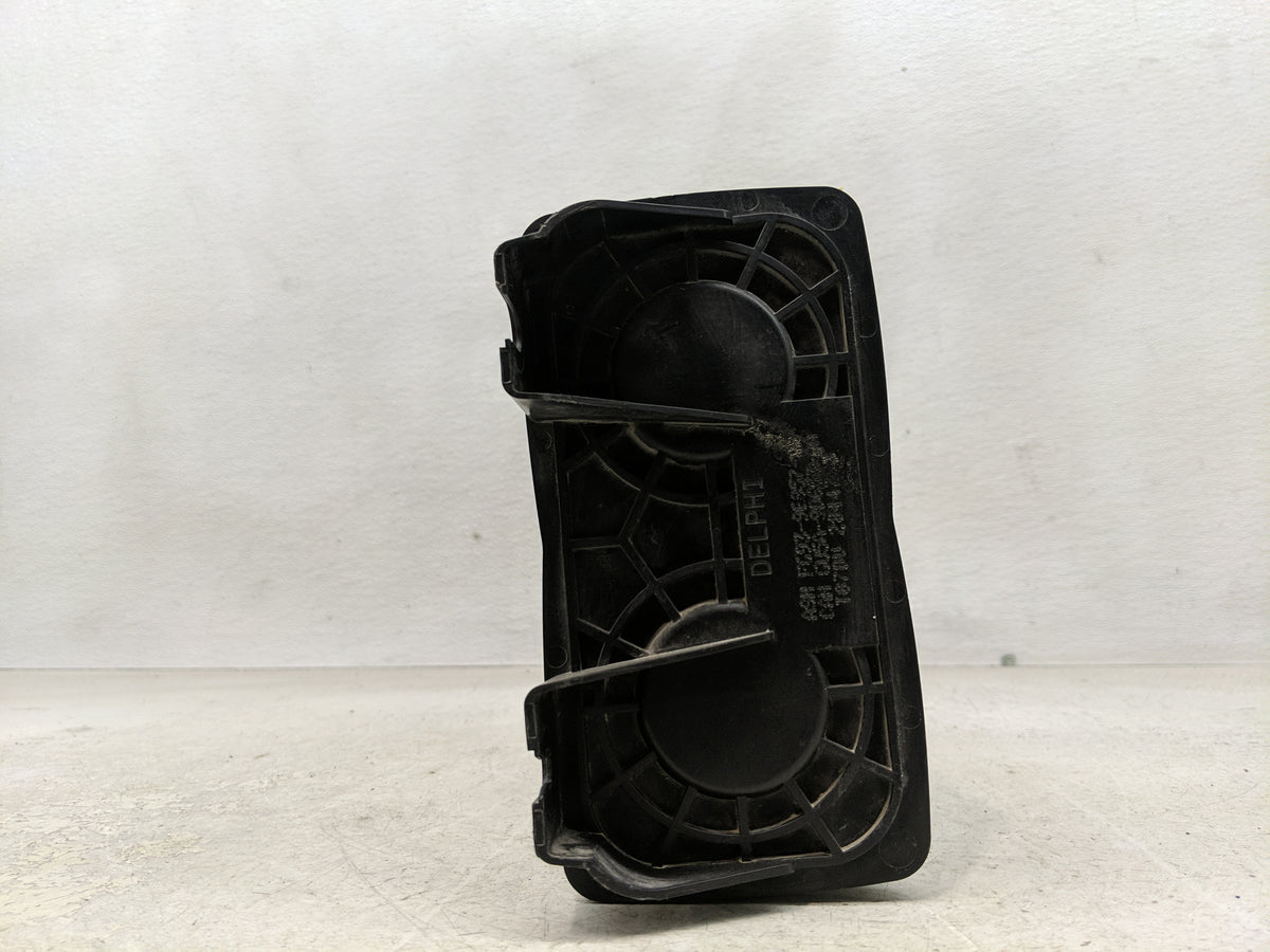 2016 Ford Fusion Fuel Vapor Charcoal Canister 1357567 - Oemusedautoparts1.com