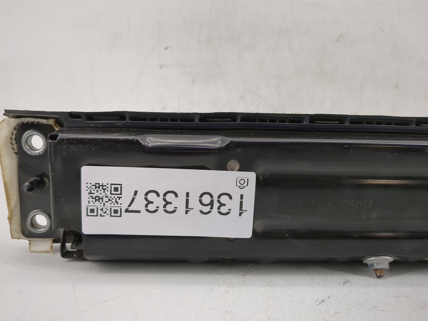 2013-2020 Ford Fusion Air Bag Passenger Right Knee OEM P/N:DG9354045J76BB3JA6 Fits Fits 2013 2014 2015 2016 2017 2018 2019 2