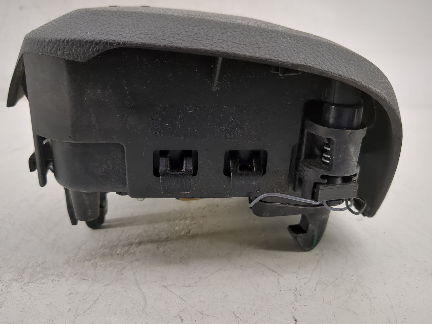 2016 Ford Fusion Air Bag Driver Left Steering Wheel Mounted P/N:DS73 78043B13 AK35B8 Fits OEM Used Auto Parts - Oemusedautop