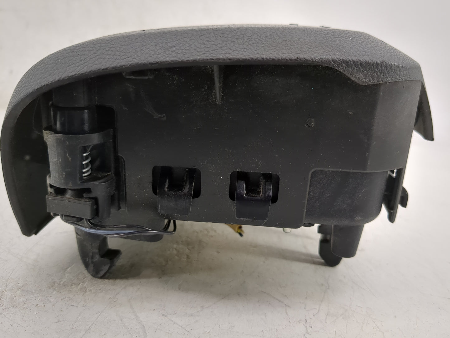 2016 Ford Fusion Air Bag Driver Left Steering Wheel Mounted P/N:DS73 78043B13 AK35B8 Fits OEM Used Auto Parts - Oemusedautop