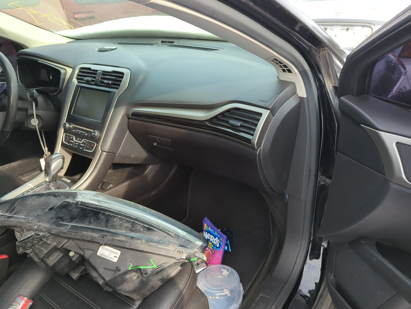 2016 Ford Fusion Passenger Glove Box Door Storage Compartment - Oemusedautoparts1.com