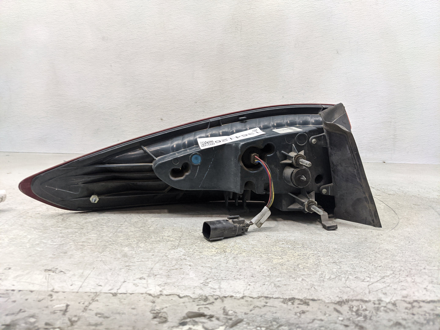 2016 Ford Fusion Tail Light Assembly Passenger Right OEM Fits OEM Used Auto Parts - Oemusedautoparts1.com