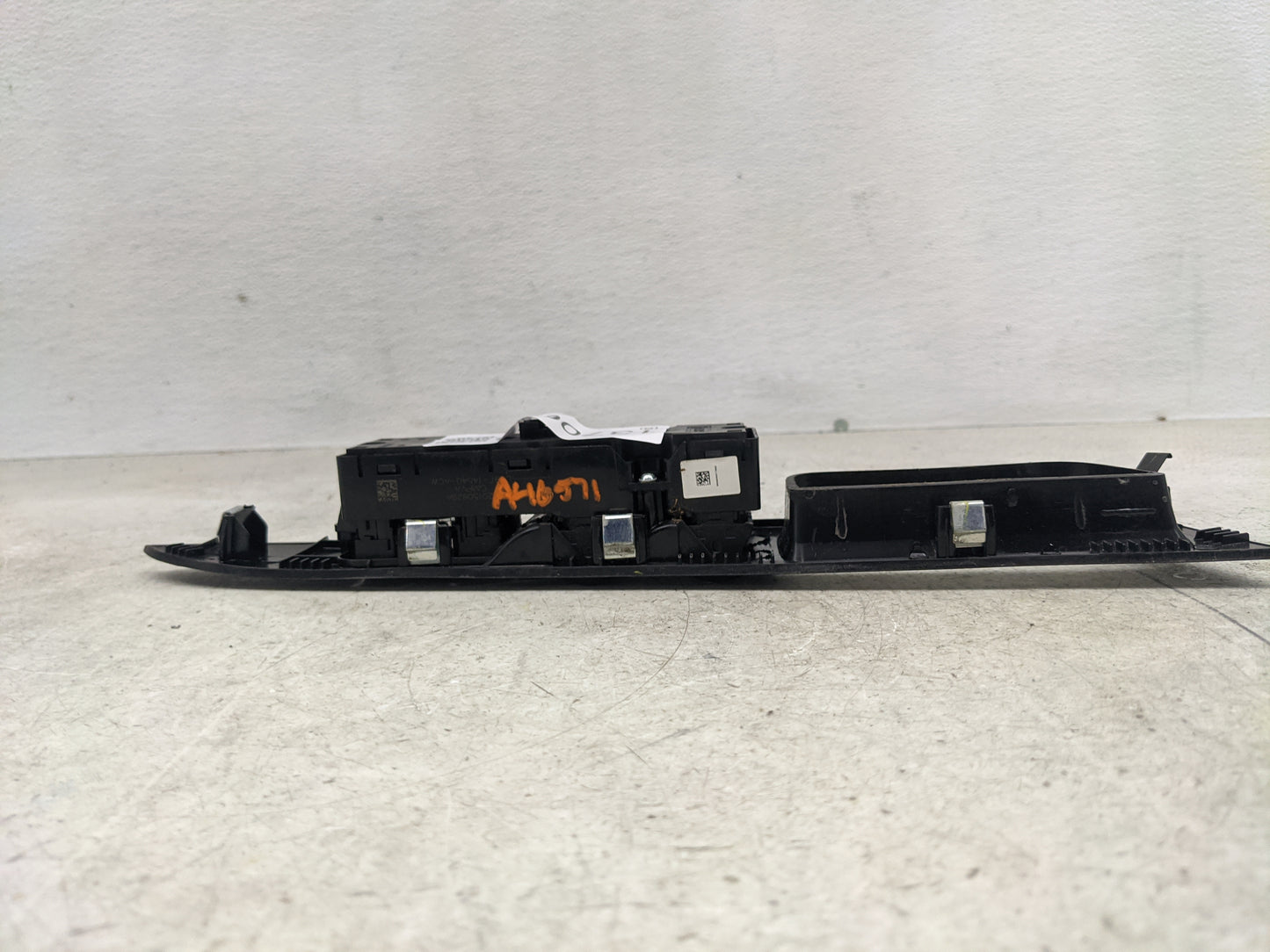 2013-2020 Ford Fusion Master Power Window Switch Replacement Driver Side Left P/N:DC9T-14540-ACW Fits OEM Used Auto Parts - 