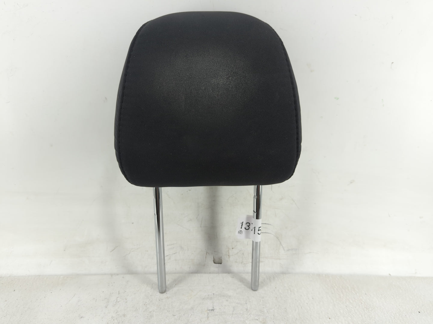 2016 Ford Fusion Headrest Head Rest Front Driver Passenger Seat Fits Fits 1999 2000 2001 2002 OEM Used Auto Parts - Oemuseda